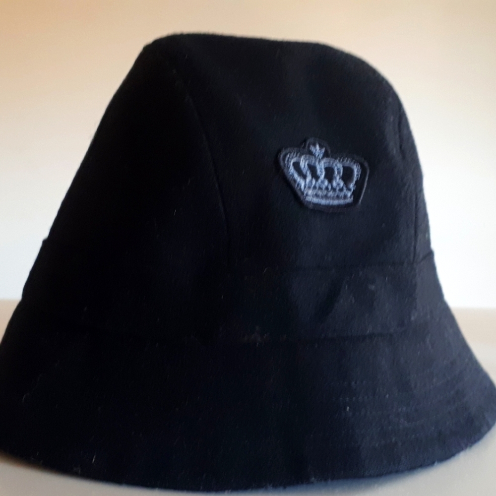 Vintage 2006 Adidas Respect Me Royal Crown Logo Wool Bucket Hat